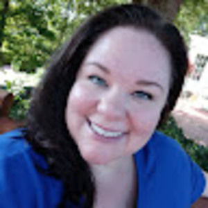 Meet your Posher, Deena